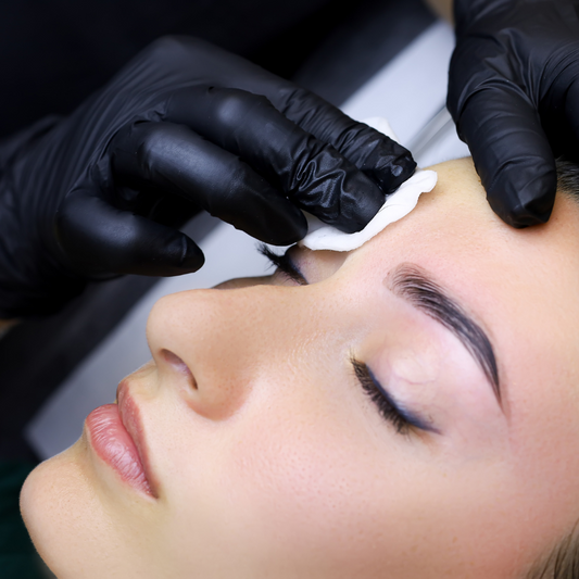 Curso presencial de Brow Lamination / Henna / Perfilado con Hilo